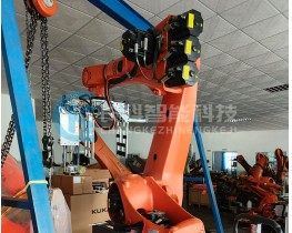 庫卡C2機器人KR210 R2700拆裝平衡杆